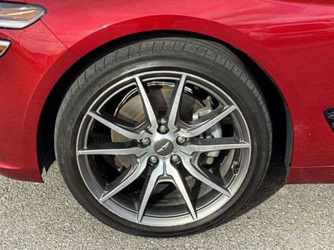 Used 2023 Genesis G70 2.0T image 22