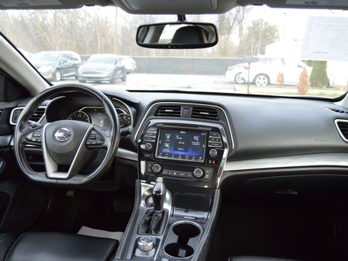 Used 2018 Nissan Maxima 3.5 SV image 26