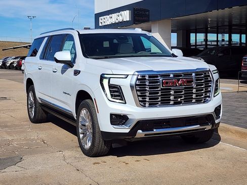 New 2026 GMC Yukon XL Denali w/ Sun & Power Step Package image 1