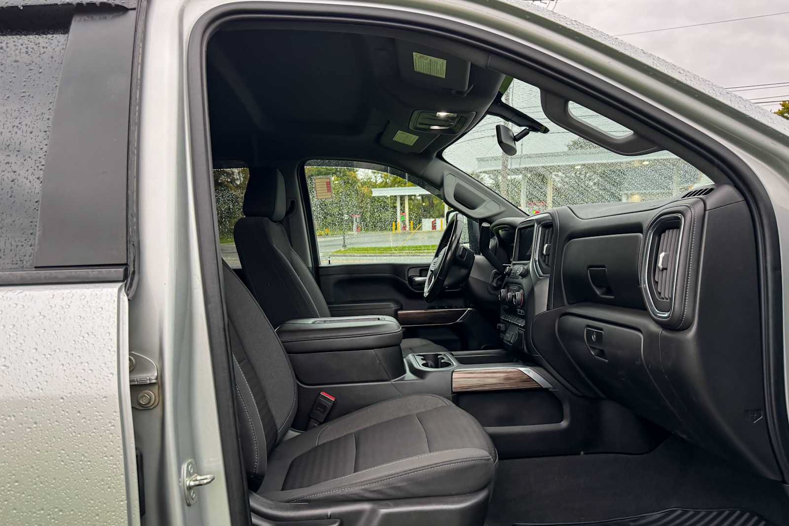 Used 2021 Chevrolet Silverado 2500 LT w/ True North Edition AWD/4WD image 9