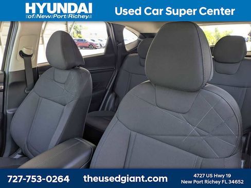 Used 2024 Hyundai Tucson SE FWD image 7