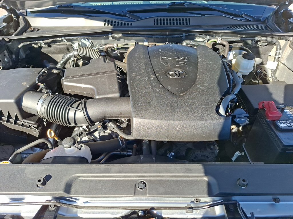 Used 2023 Toyota Tacoma SR AWD/4WD image 34