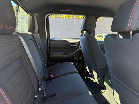 Used 2023 Nissan Frontier Pro-X w/ Technology Package image 17