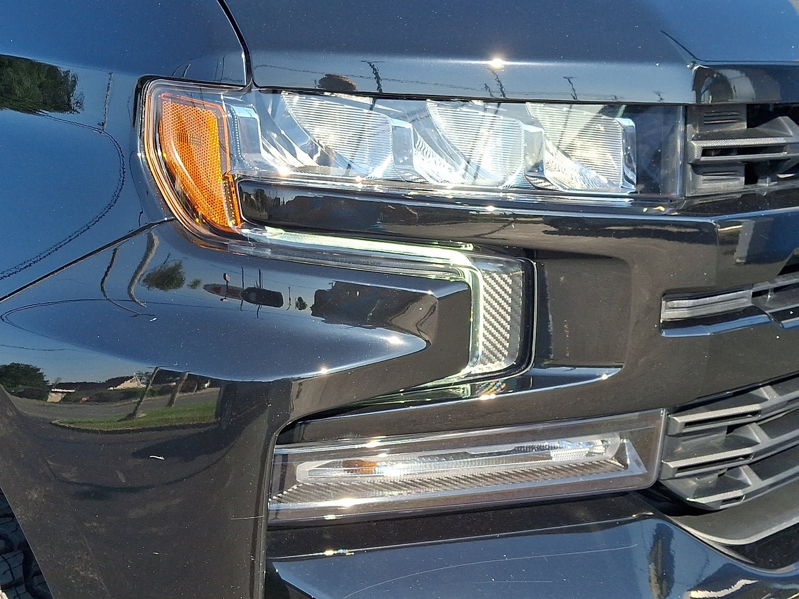 Used 2022 Chevrolet Silverado 1500 LT Trail Boss w/ Convenience Package II AWD/4WD image 9