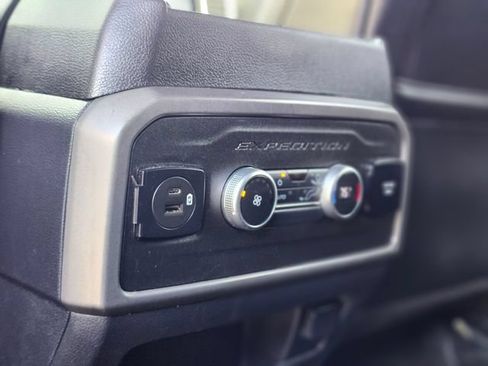 Certified 2021 Ford Expedition XLT AWD/4WD image 17