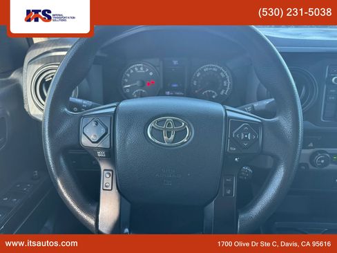 Used 2019 Toyota Tacoma SR AWD/4WD image 15