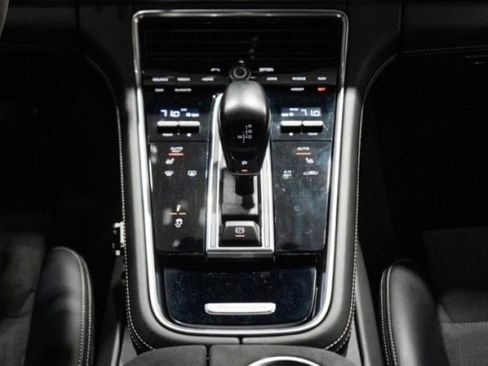 Used 2019 Porsche Panamera GTS image 79