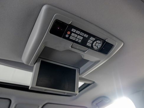 Used 2018 Honda Pilot Elite image 37