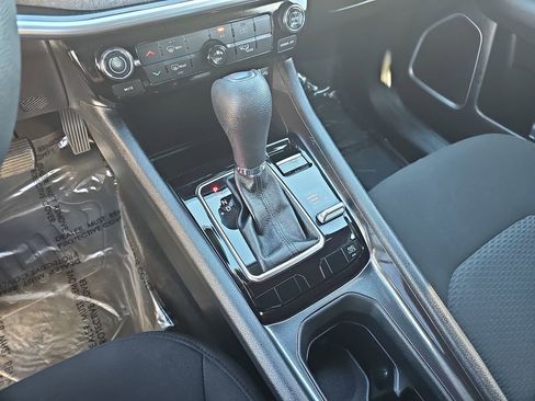 Used 2024 Jeep Compass Sport image 23