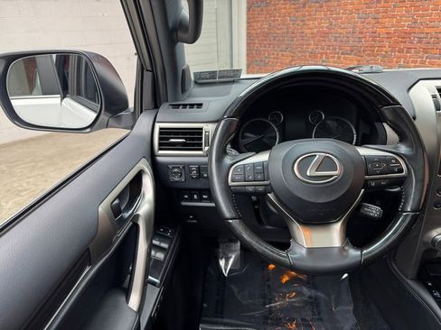 Used 2021 Lexus GX 460 Premium image 13