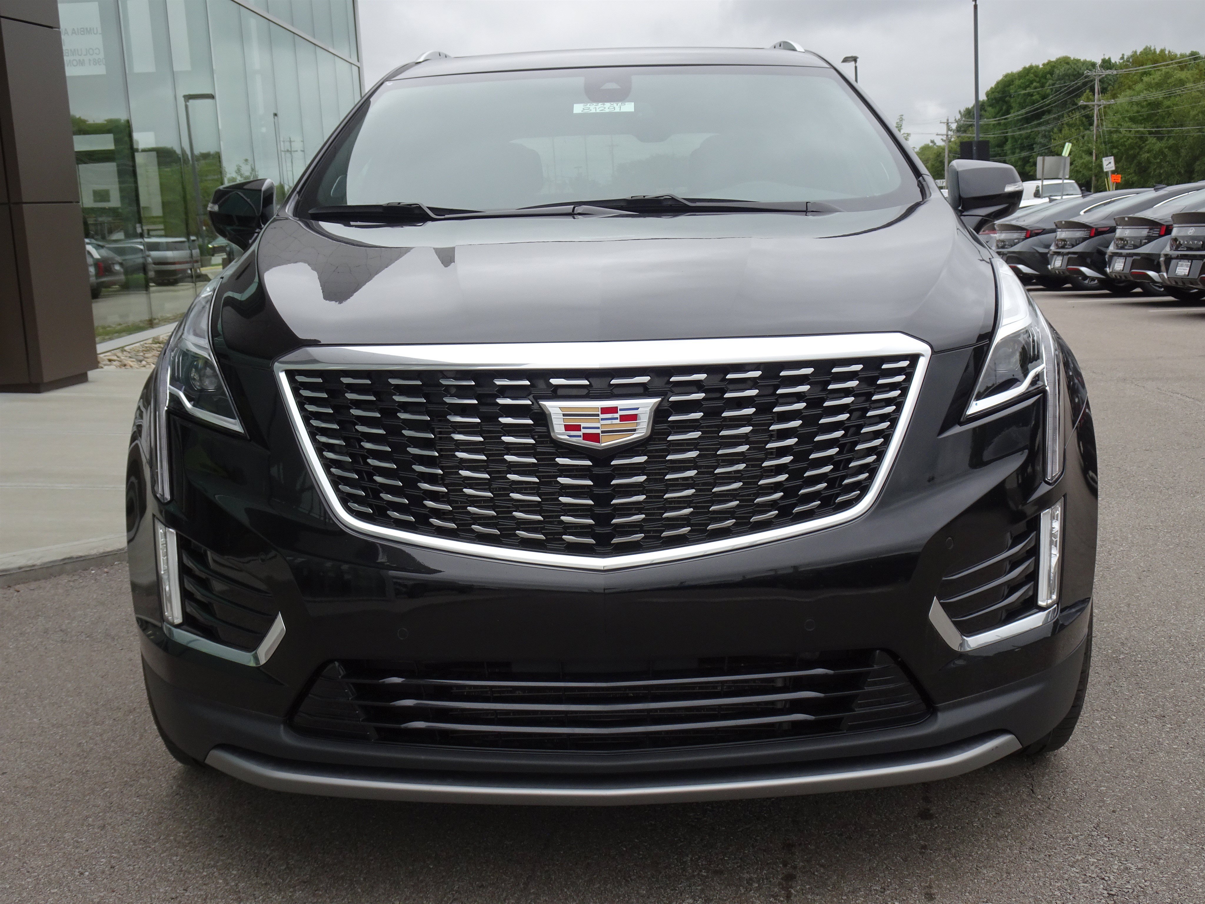 Used 2024 Cadillac XT5 Premium Luxury w/ LPO, Floor Liner Package AWD/4WD image 7