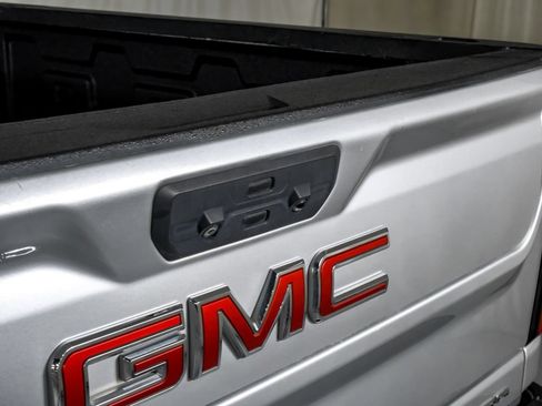 Used 2021 GMC Sierra 2500 Denali w/ Denali Ultimate Package AWD/4WD image 46