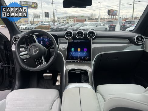 Used 2025 Mercedes-Benz GLC 300 image 30