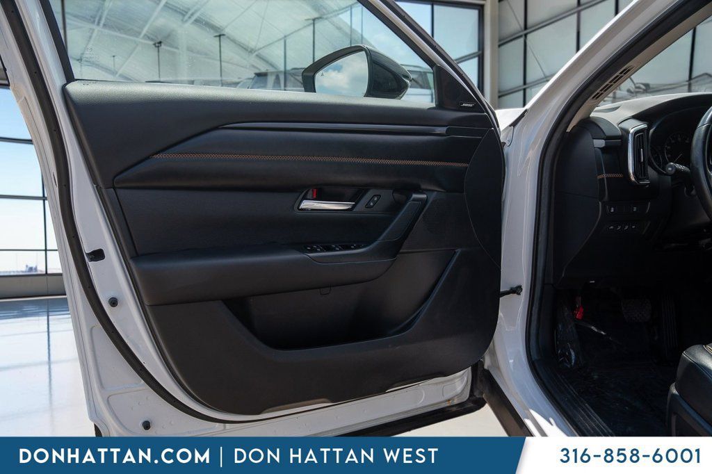 Used 2024 MAZDA CX-50 AWD 2.5 S w/ Cargo Package image 17