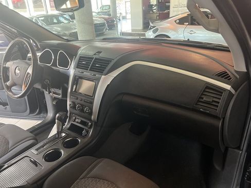 Used 2012 Chevrolet Traverse LT w/ All-Star Edition image 26