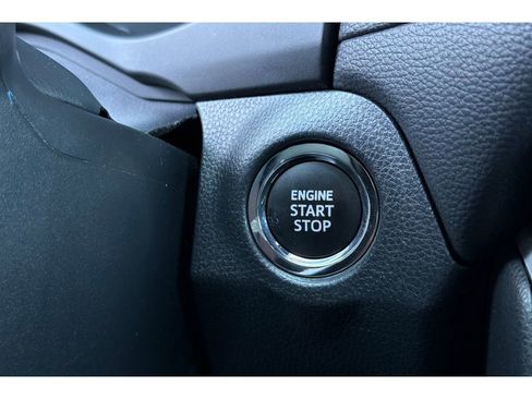 Used 2023 Toyota RAV4 XLE Premium AWD/4WD image 25