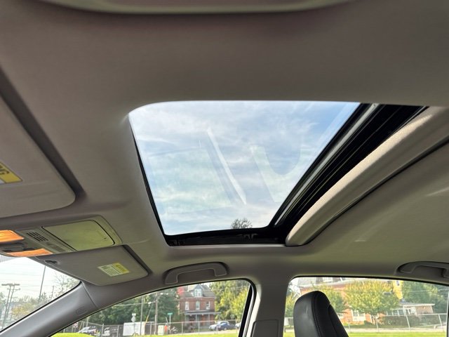 Used 2016 Honda Accord Touring image 8