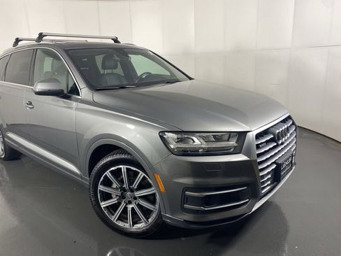 Used 2018 Audi Q7 3.0T Prestige w/ Prestige Package image 2