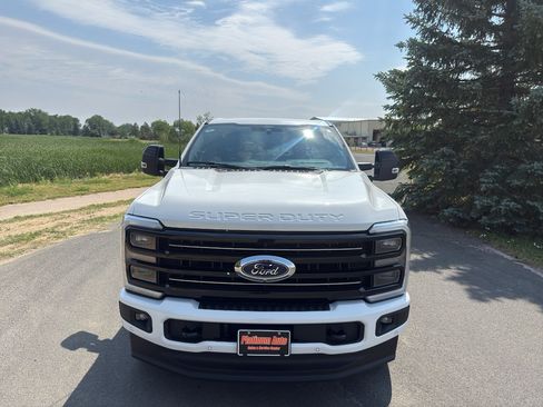 Used 2025 Ford F350 Platinum AWD/4WD image 3