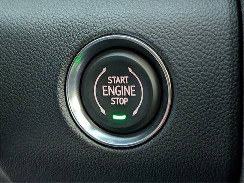 New 2026 GMC Acadia Denali w/ Super Cruise Package image 15