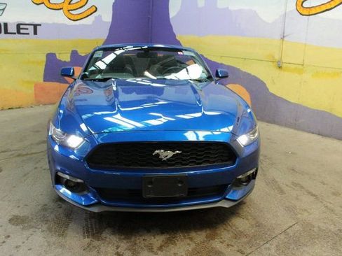 Used 2017 Ford Mustang Convertible w/ Equipment Group 051A image 29