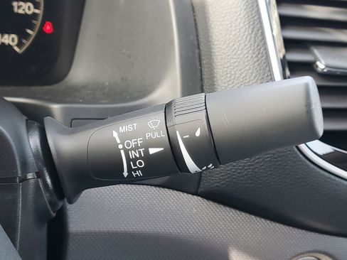 Certified 2025 Honda Ridgeline RTL image 21