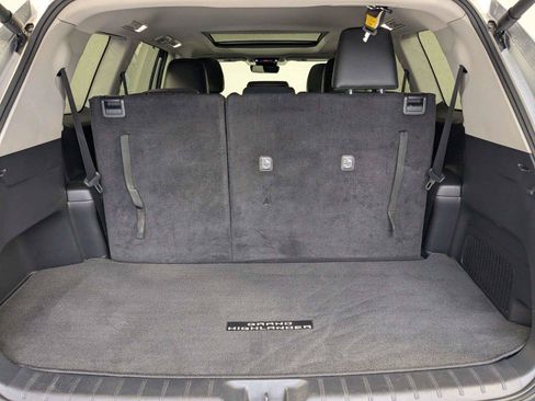Used 2024 Toyota Grand Highlander FWD image 8