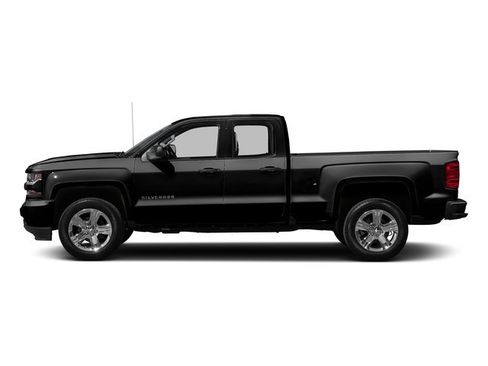 Used 2016 Chevrolet Silverado 1500 Custom w/ Custom Convenience Package AWD/4WD image 3