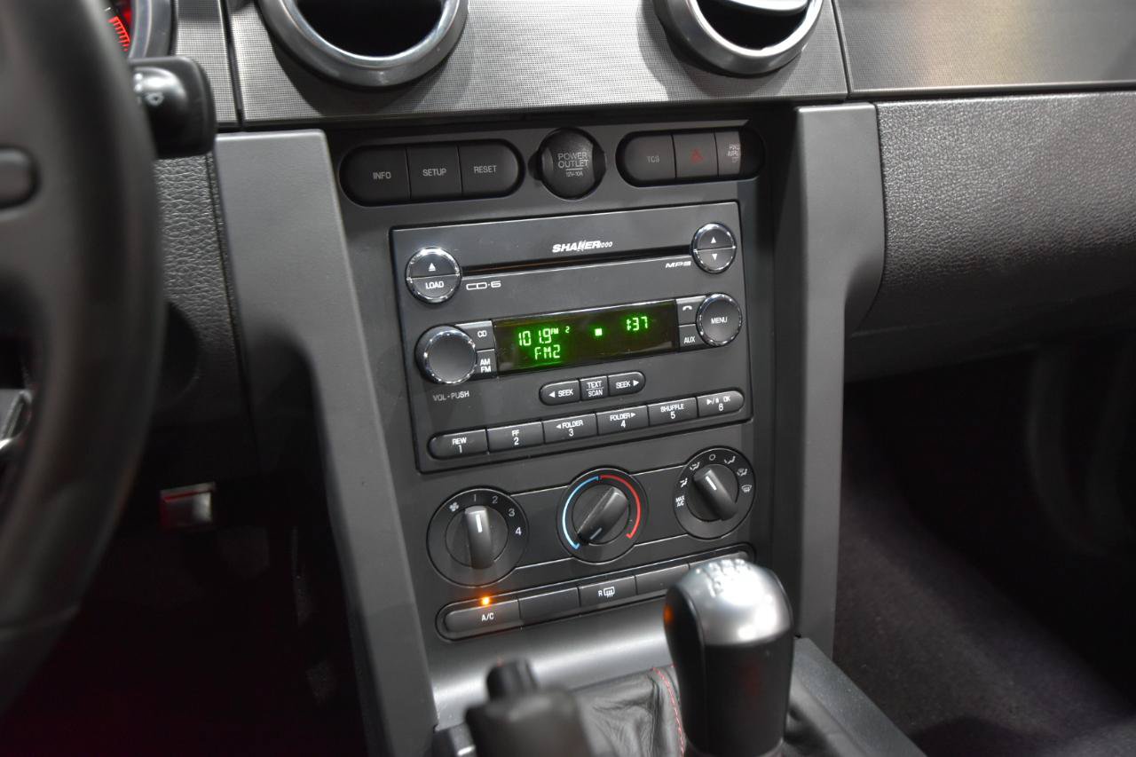 Used 2008 Ford Mustang Shelby GT500 RWD image 17