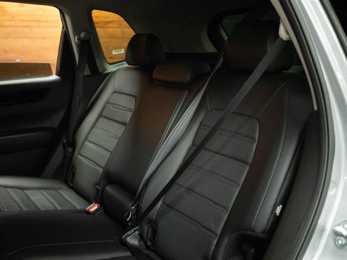 Used 2025 Honda CR-V EX-L image 13