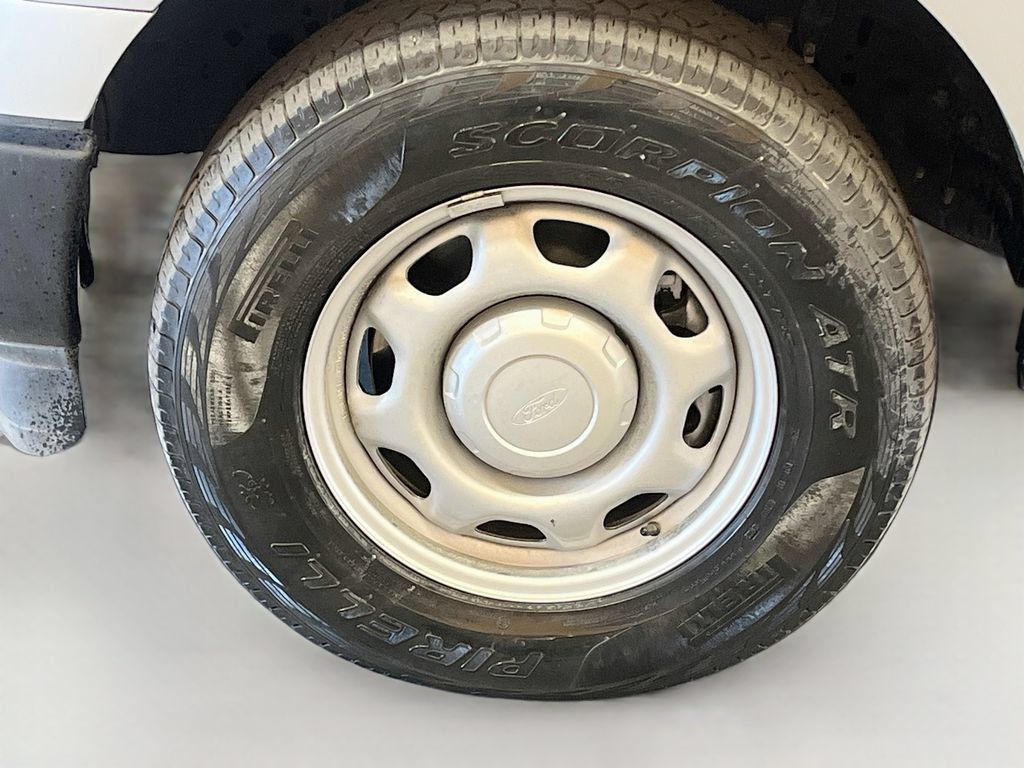 Used 2022 Ford F150 XL w/ Equipment Group 101A High AWD/4WD image 28
