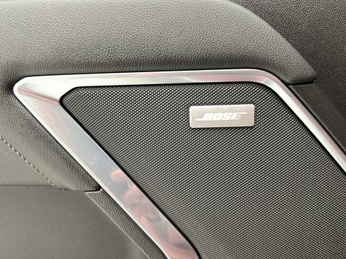 Used 2022 GMC Sierra 1500 SLT w/ SLT Premium Plus Package AWD/4WD image 28