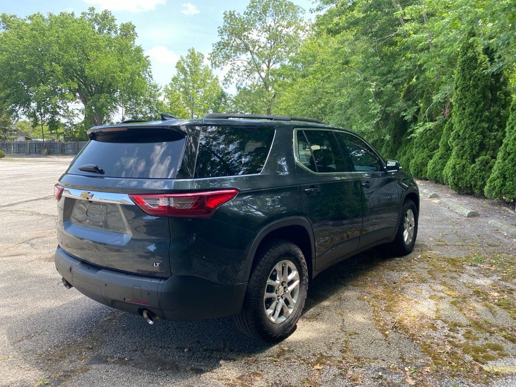Used 2021 Chevrolet Traverse LT FWD image 5