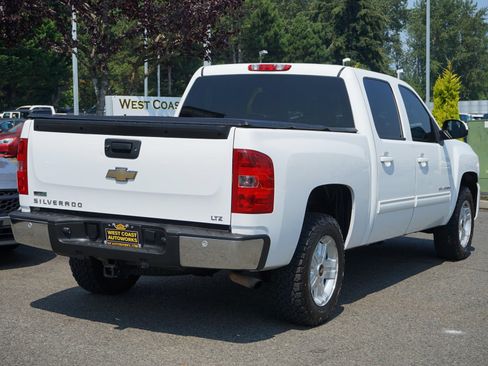 Used 2011 Chevrolet Silverado 1500 LTZ w/ LTZ Plus Package AWD/4WD image 6