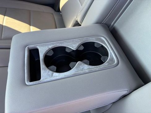 Used 2021 GMC Yukon SLT image 33