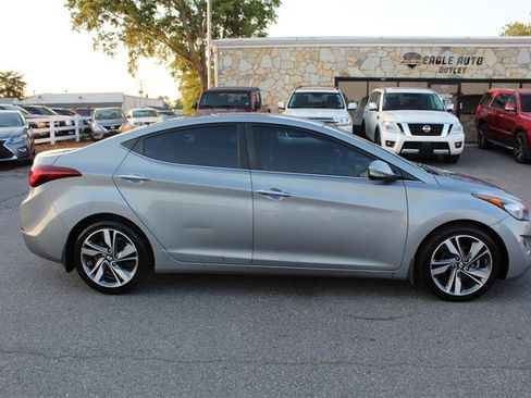 Used 2014 Hyundai Elantra Limited FWD image 8
