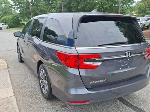 Used 2023 Honda Odyssey EX-L image 6