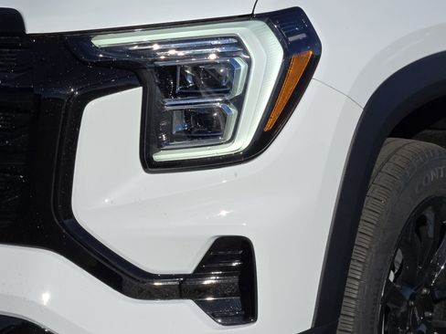 New 2026 GMC Terrain Elevation image 6