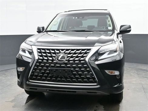 Certified 2023 Lexus GX 460 Premium w/ Premium Plus Package image 3