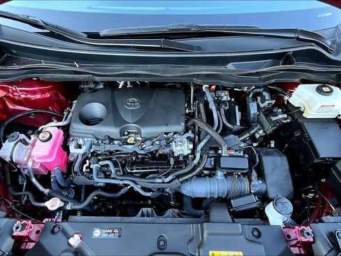 Certified 2023 Toyota Sienna XLE image 30