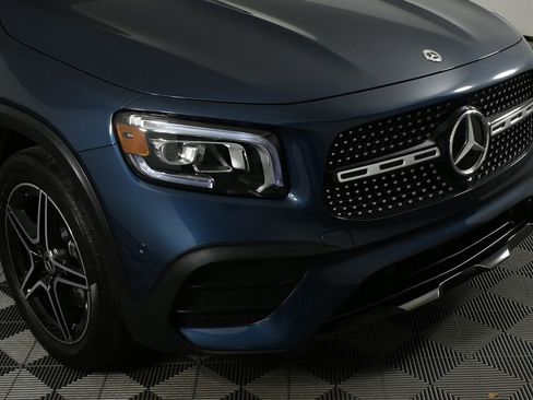 Used 2022 Mercedes-Benz GLB 250 image 36
