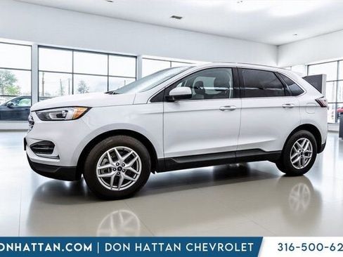 Used 2022 Ford Edge SEL image 2