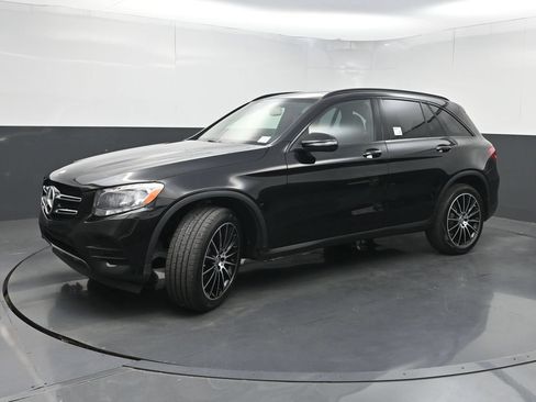 Used 2016 Mercedes-Benz GLC 300 image 17