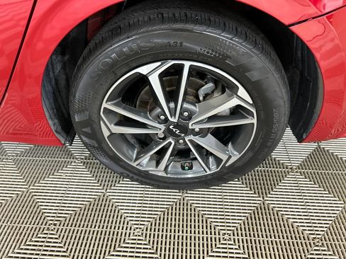 Used 2023 Kia Forte LXS FWD image 10
