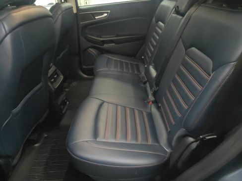 Used 2022 Ford Edge SEL w/ Sport Appearance Package image 14