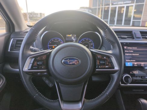 Used 2018 Subaru Outback 2.5i Limited w/ 50th Anniversary Edition image 15