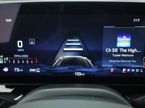 Used 2025 Chevrolet Tahoe Premier image 12