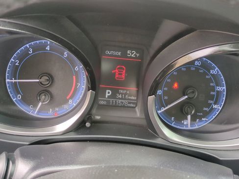 Used 2015 Toyota Corolla S image 19