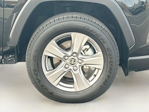 Certified 2025 Toyota RAV4 XLE w/ Weather Package AWD/4WD image 31