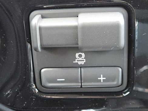 New 2026 Chevrolet Silverado 2500 LT w/ All Star Edition image 7